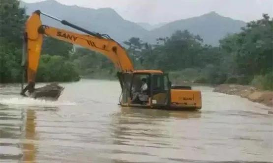 Over 200 Sany Excavators Used in Southern China Flood Relief
